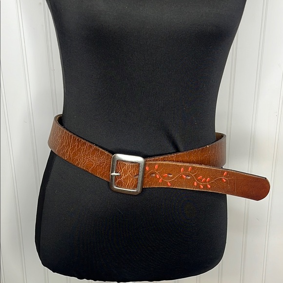 Lucky Brand Hand Tooled and Stitched Belt Medium Length - Picture 1 of 8